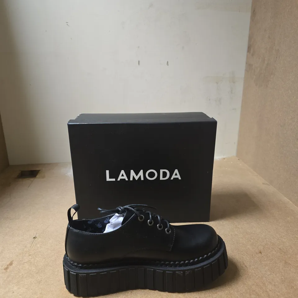 LAMODA BLACK LEATHER PLATFORM DERBY SHOES – MEN'S - EUR SIZE 40 