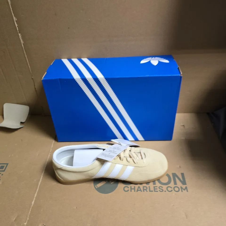 ADIDAS GAZELLE TRAINERS – BEIGE - UK SIZE 7