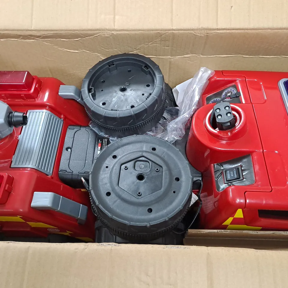 BOXED EVO ELECTRONIC 6V RIDE-ON FIRE ENGINE RRP £80