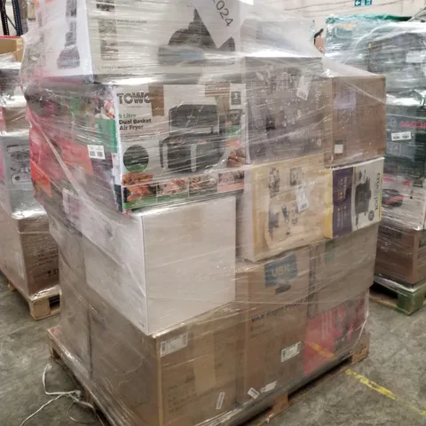 PALLET OF APPROXIMATELY 30 UNPROCESSED RAW RETURN HOUSEHOLD AND ELECTRICAL GOODS TO INCLUDE;