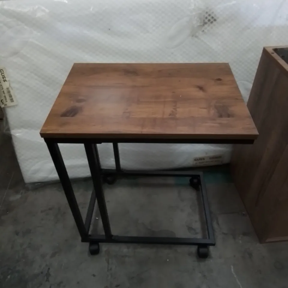 TIVA WORKSTATION ON WHEELS 