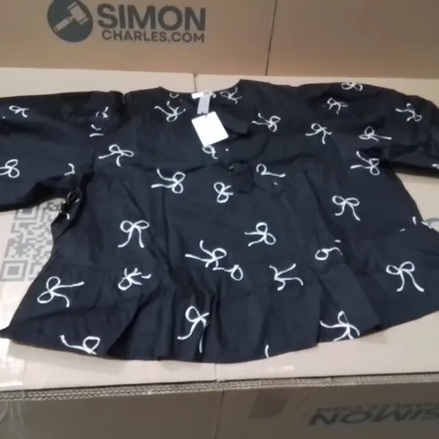 BOXED BRAND NEW APPROXIMATELY 12 SIMPLY BE BOW FRONT BLOUSE BLACK SIZE 20