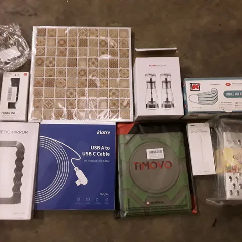 PALLET OF 4 BOXES CONTAINING ASSORTED PRODUCTS INCLUDING SINGLE USE FACE MASK, PEPPER GRINDERS, TABLET CASE, PORTABLE SSD, USB A TO USB C CABLE, CHEESE GRATER