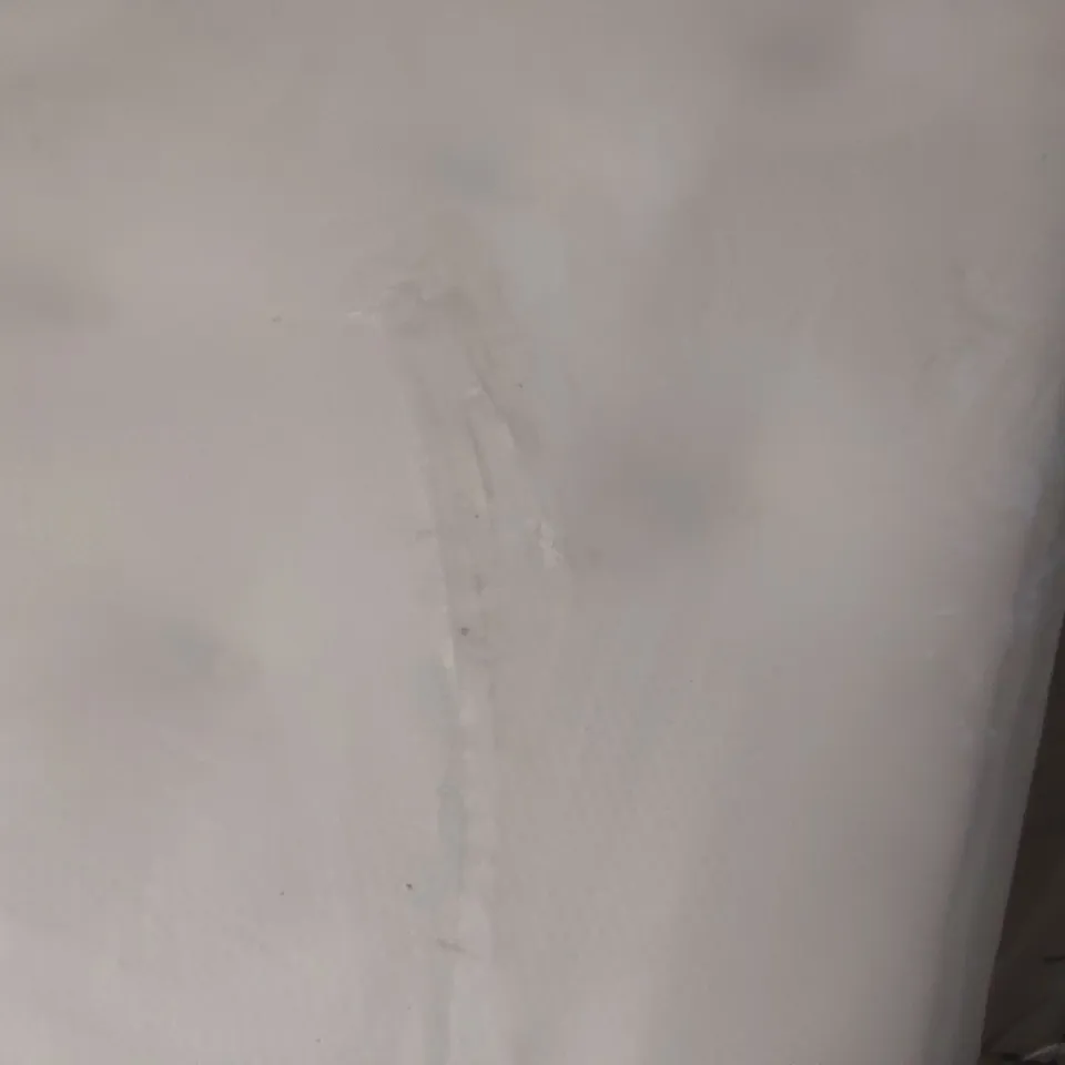 QUALITY BAGGED 6' SUPERKING MATTRESS