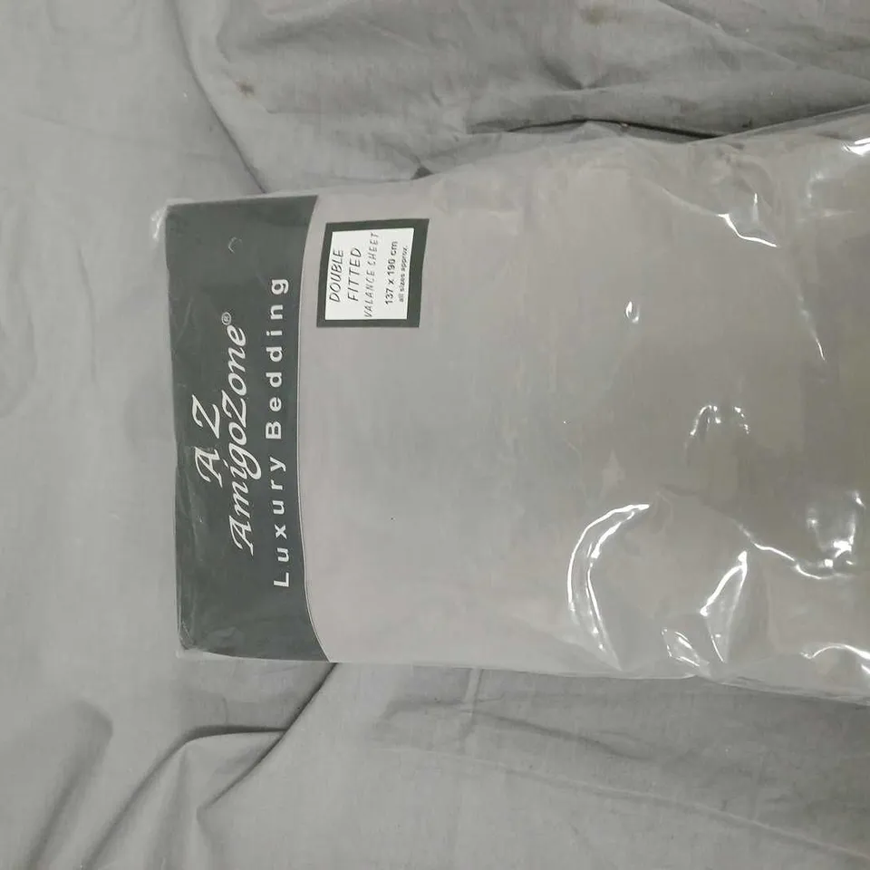 LUXURY BEDDING FITTED SHEET SET – SEALED IN PLASTIC