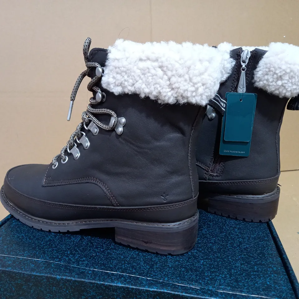 EMU OKAB WATERPROOF BOOTS ESPRESSO COLOUR SIZE 7