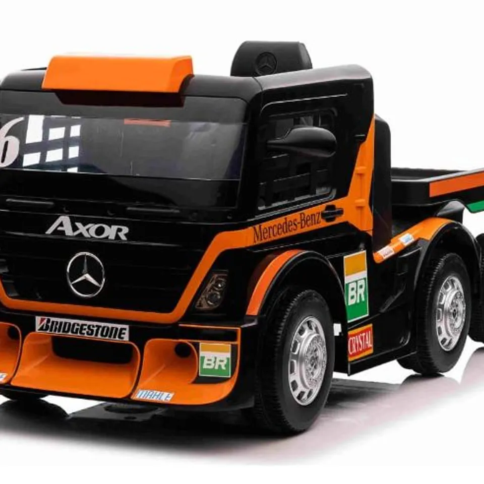 BRAND NEW BOXED 24V MERCEDES AXOR WITH TRAILER KIDS RIDE ON LORRY – ORANGE(2 BOXES)