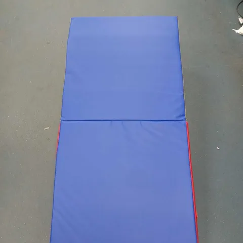 KIDS GYMNASTICS CUBE/RAMP - COLLECTION ONLY