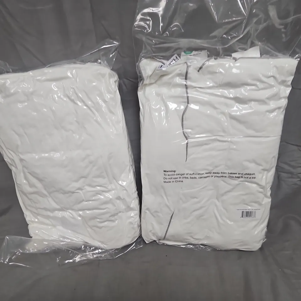 SET OF 2 DOWN ALTERNATIVE PILLOWSS