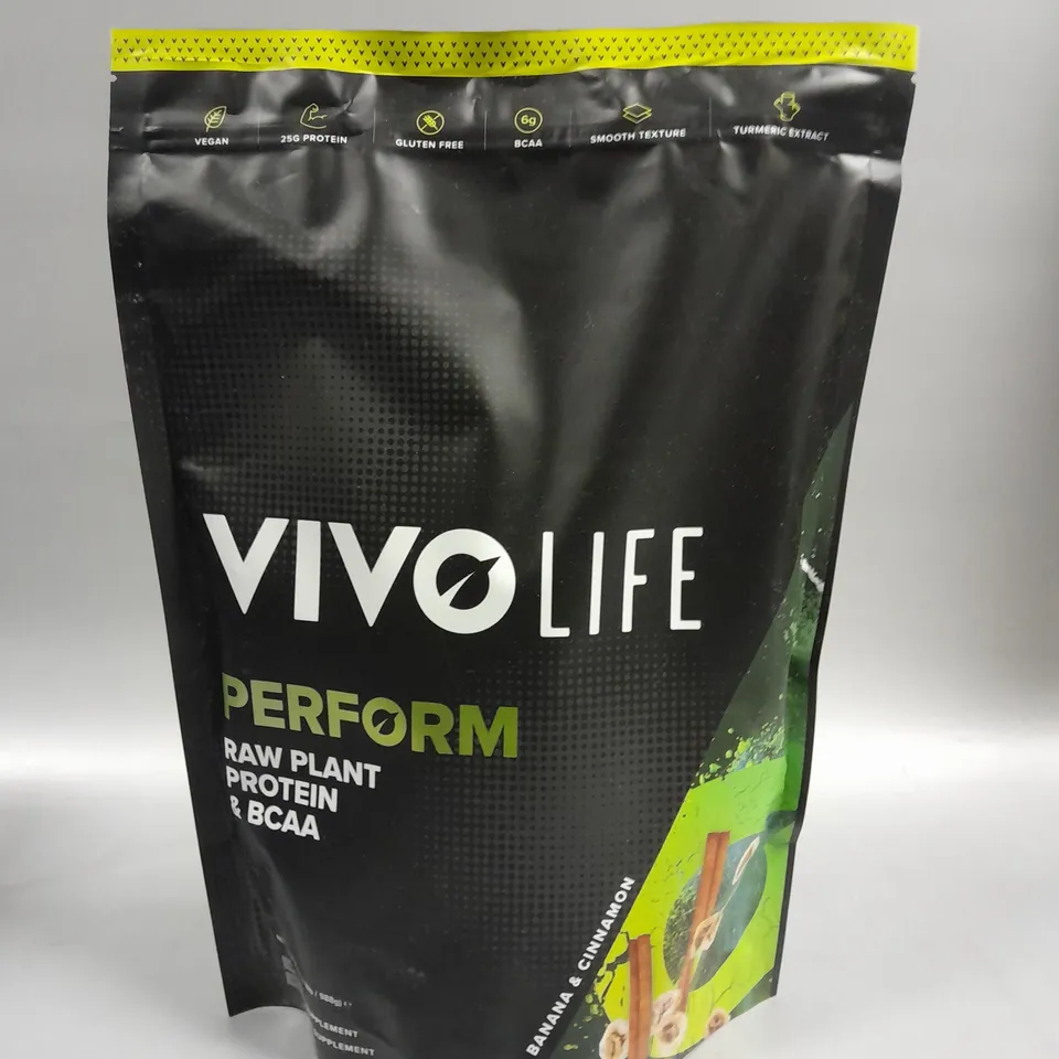 SEALED VIVO LIFE PERFORM RAW PROTEIN & BCAA - 988G BANANA & CINNAMON 