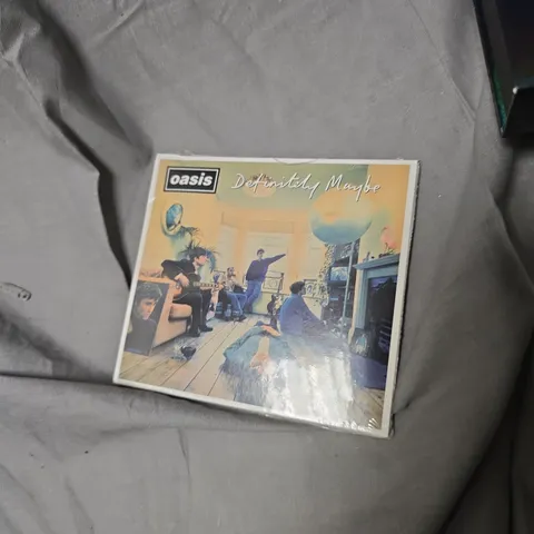 OASIS – DEFINITELY MAYBE CD ALBUM