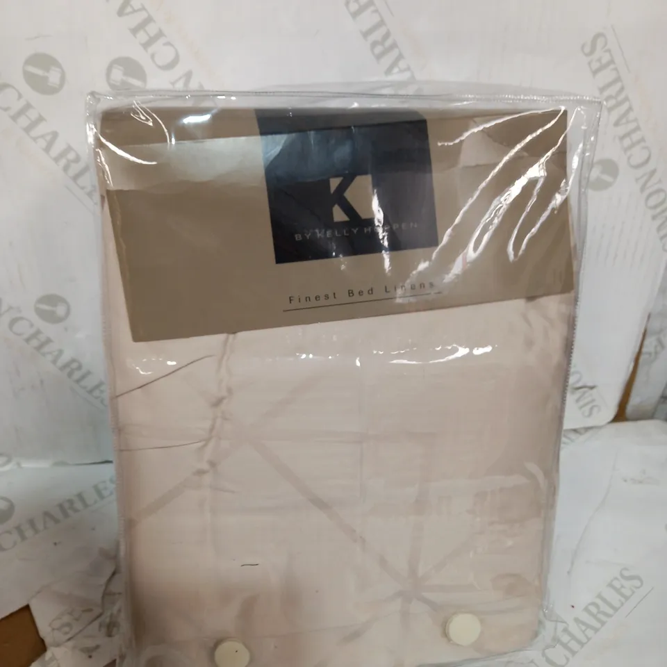 K BY KELLY HOPPEN GATSBY 100% COTTON DUVET SET - SUPER KING