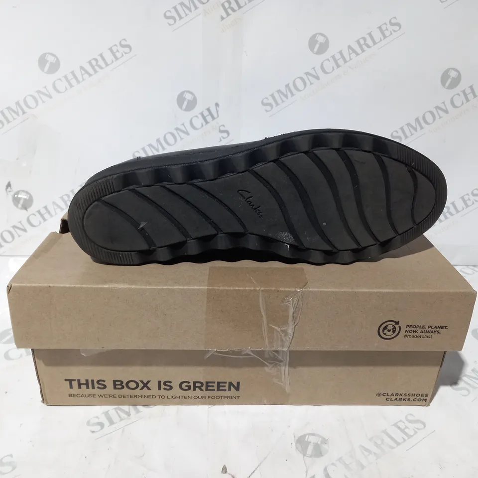 BOXED PAIR OF CLARKS SHARON LOAFERS IN BLACK UK SIZE 8 