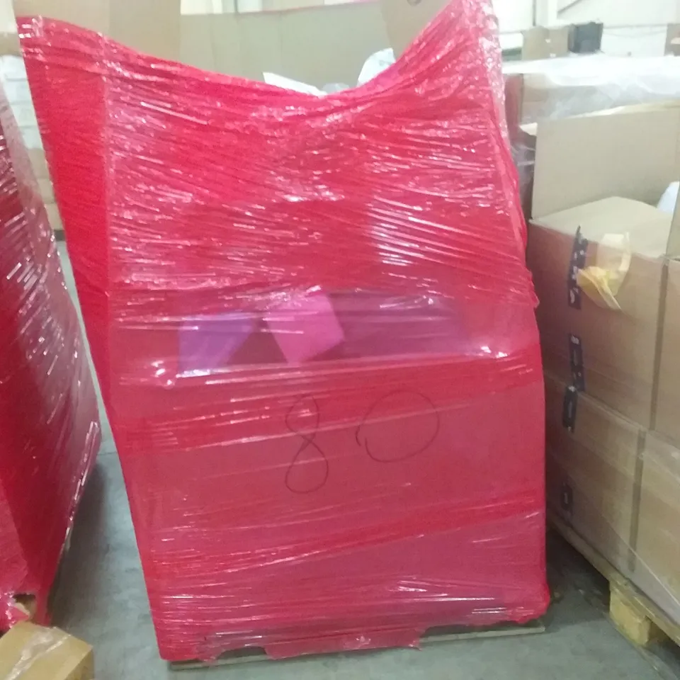 PALLET OF ASSORTED ITEMS INCLUDING VINTEZ PRIVACY SCREEN, TRI-MONITER MOUNT, AIR COOLER, GRUNTEK SPRINKLER, YUGA YOGA MAT, PORTABLE AIR CONDITIONER 