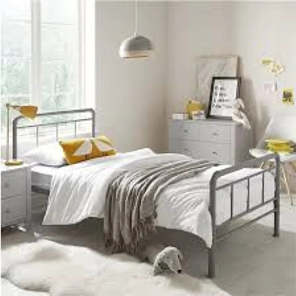 BOXED FREDDIE KIDS METAL SINGLE BED FRAME (1 BOX) - COLLECTION ONLY  RRP £116