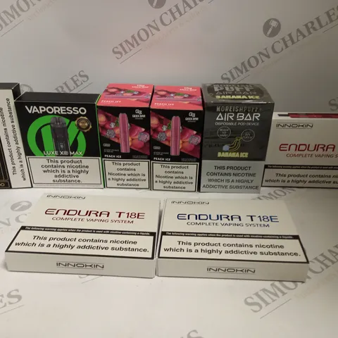 BOX OF APPROXIMATELY 30 ASSORTED VAPING KITS & DISPOSABLE VAPES IN VARIOUS FLAVOURS & BRANDS TO INCLUDE GEEK BAR, MOREISHPUFF, INNOKIN ETC