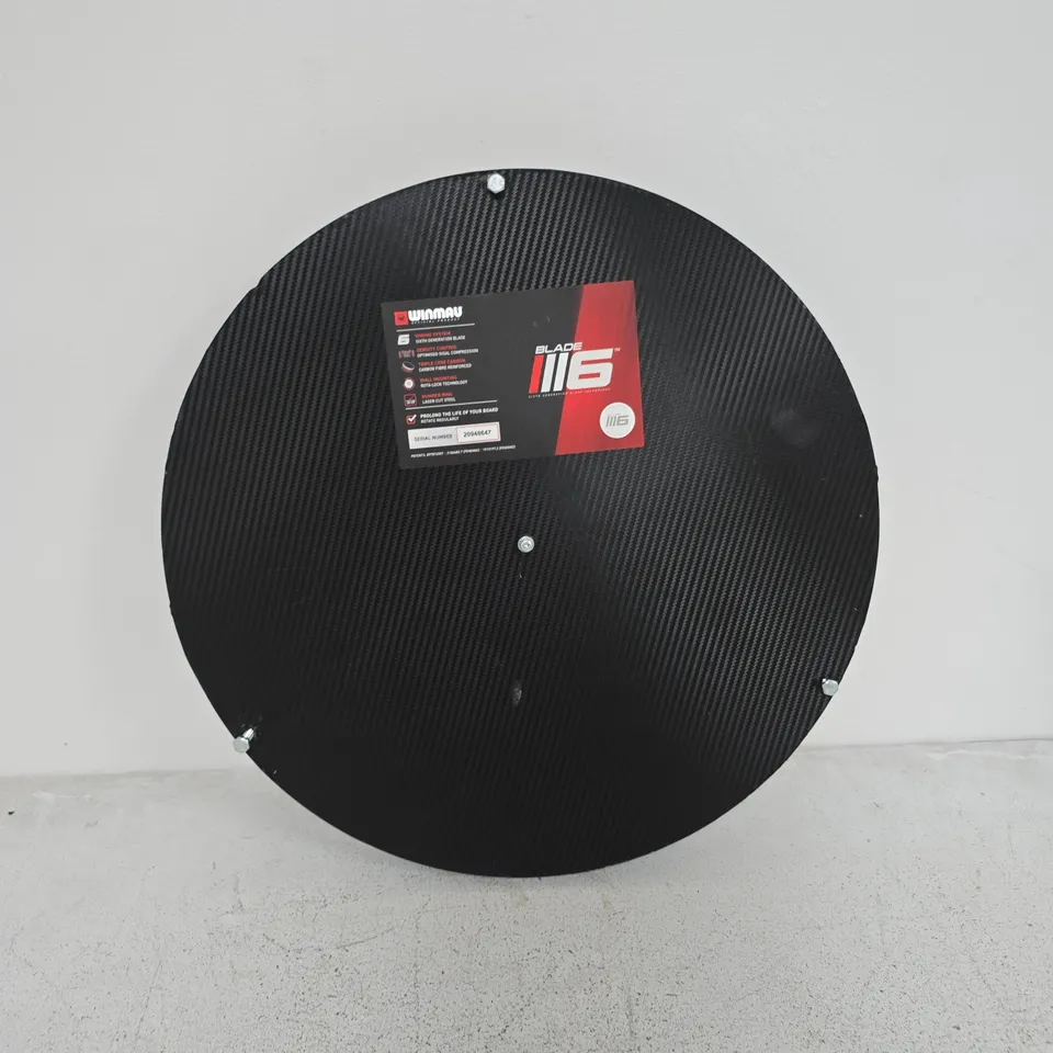 UNBOXED WINMAU BLADE 6 DARTBOARD