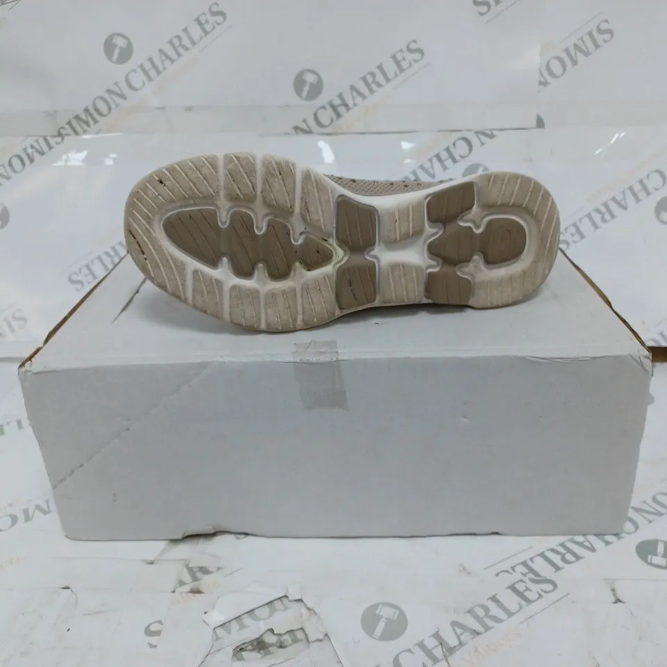 BOXED SKECHERS TAUPE LIGHTWEIGHT TRAINERS- SIZE 5 