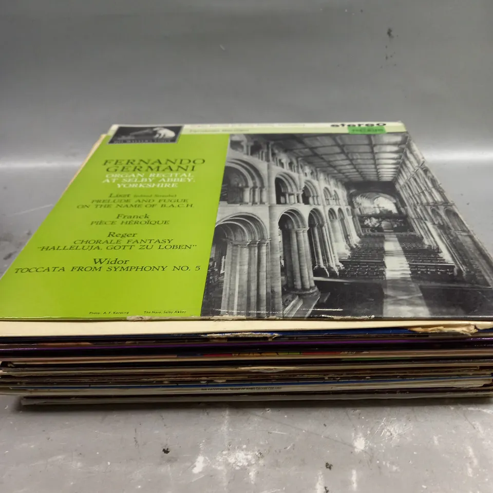 APPROXIMATELY 20 ASSORTED VINYLS TO INCLUDE LES SONATES, BOBBY CRUSH, CHOPIN ETC 
