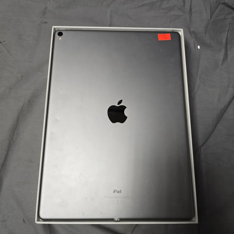 APPLE IPAD PRO TABLET – SILVER