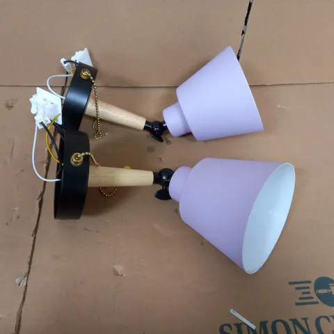 PAIR OF WALL LIGHTS