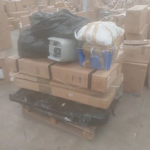 PALLET OF ASSORTED INCOMPLETE TRAMPOLINE & FURNITURE PARTS AND PIECES