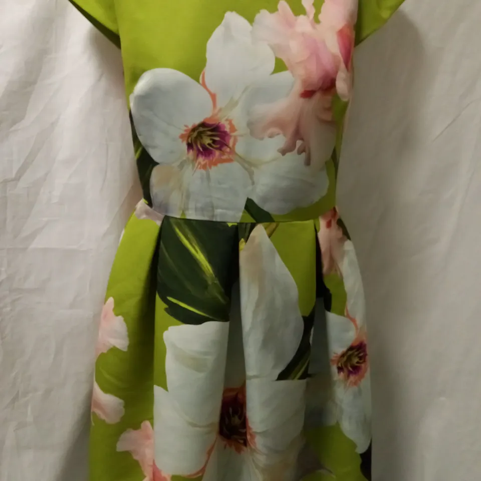 TED BAKER GREEN CHATSWORTH BLOOM SKATER DRESS - SIZE 3