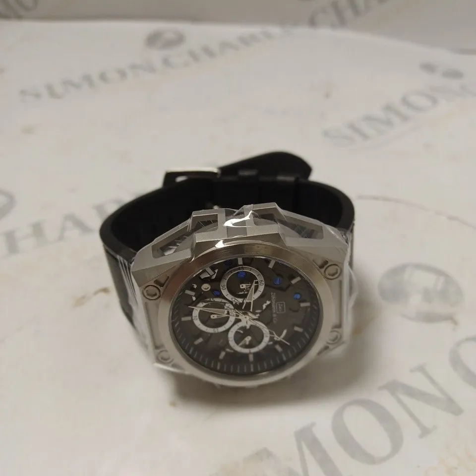 MEN’S ZIHLMANN & CO CHRONOGRAPH WATCH – MODEL ZC100 – STAINLESS STEEL CASE – BLACK DIAL WITH SUB DIALS – 5ATM WATER RESISTANT – BLACK GENUINE LEATHER STRAP