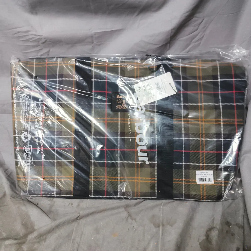 BARBOUR TORRIDON TARTAN CARRY ALL BAG – ONE SIZE