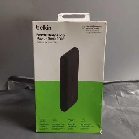 SEALED BELKIN BOOST CHARGE PRO POWER BANK 20K