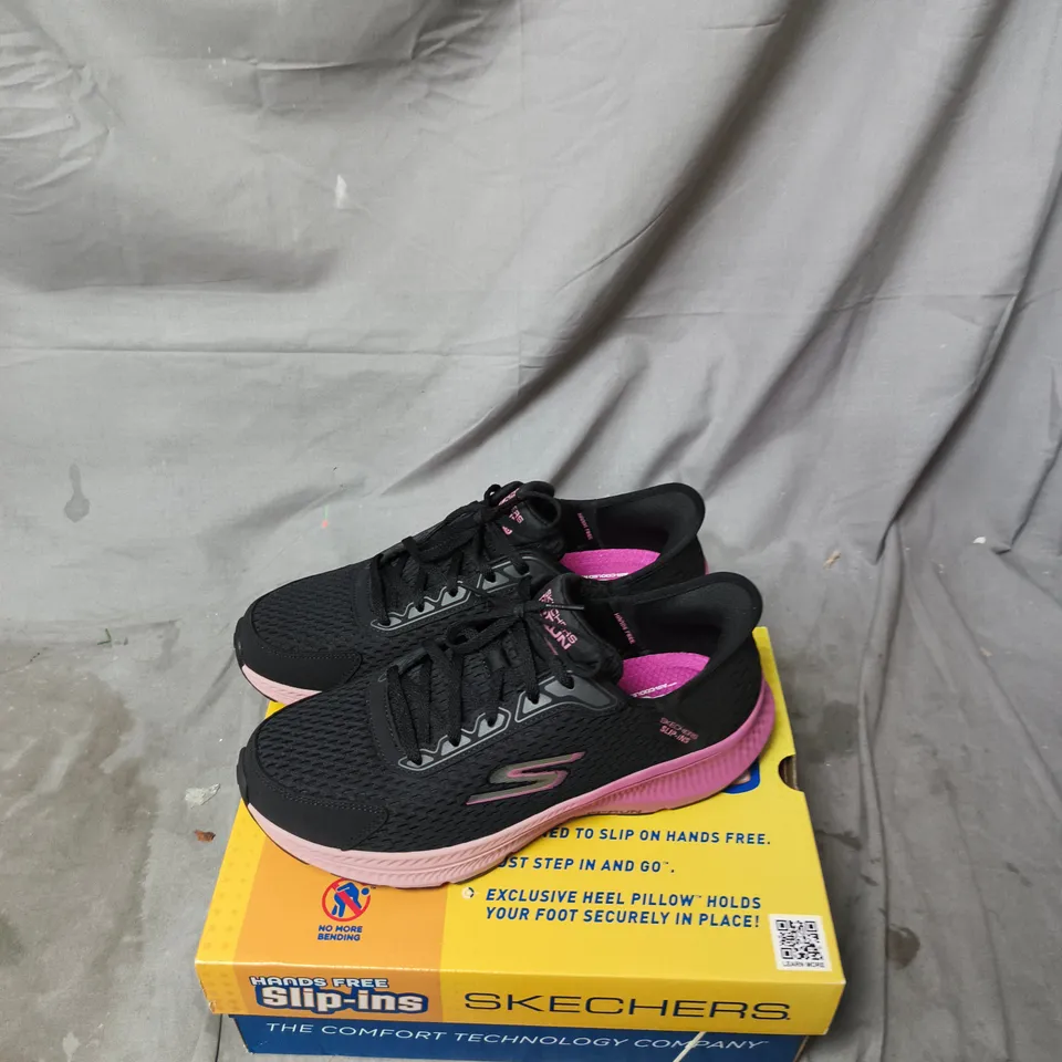 SKECHERS WOMEN'S SLIP-INS MEMORY FOAM SNEAKERS – BLACK/PINK, UK 6 (US 9)