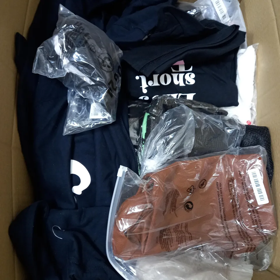 BOX OF APPROX. 50 ASSORTED CLOTHING VARYING IN SIZE/COLOUR/STYLE TO INCLUDE:  TOPS, TROUSERS, JUMPERS