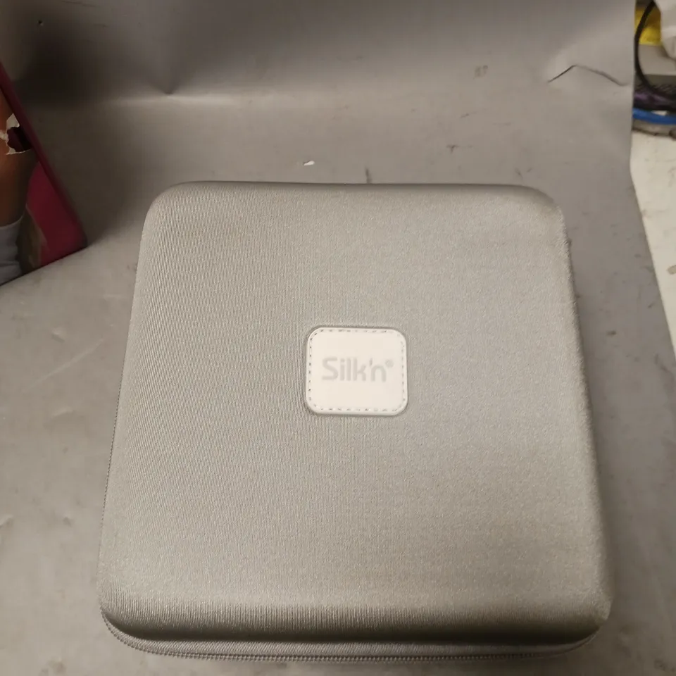 SILK'N MOTION H3220 PERMANENT HAIR REDUCTION SYSTEM