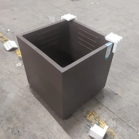 BOXED MILLENNIUM CUBE