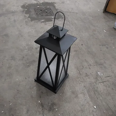 BOXED HOME2GARDEN LED LANTERN