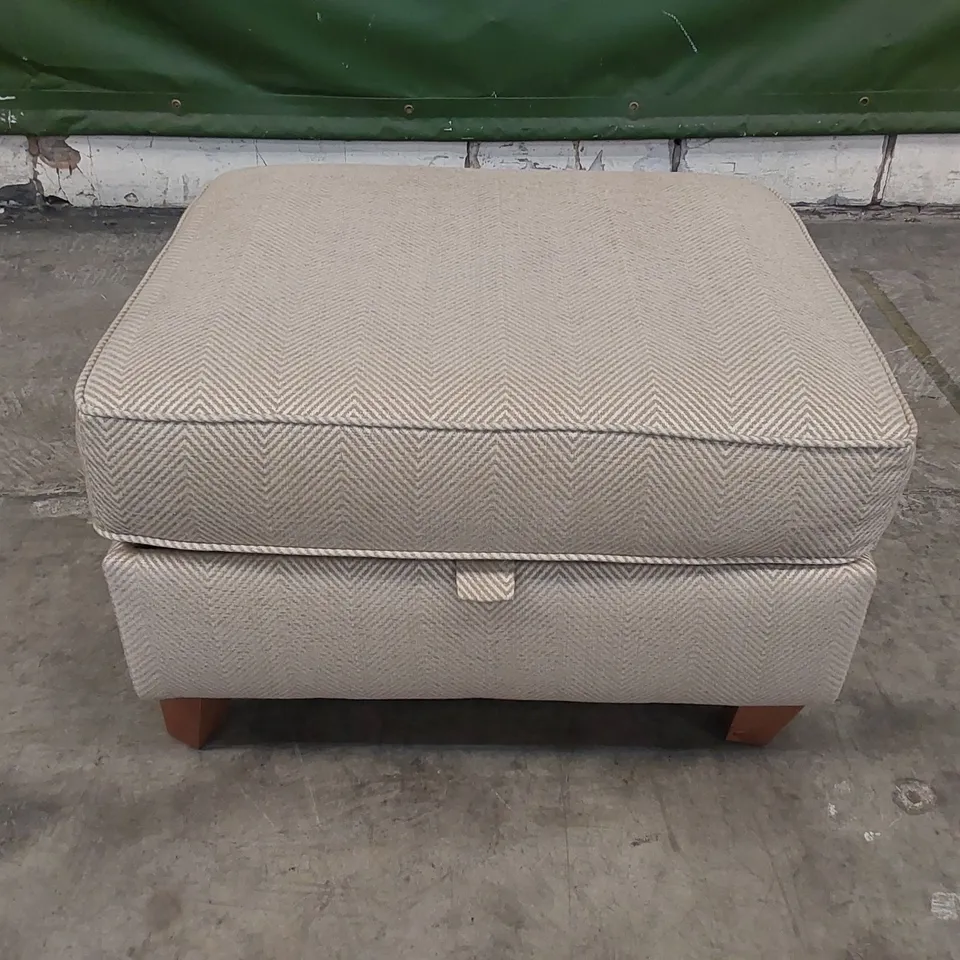 DESIGNER ZIGZAG FABRIC STORAGE OTTOMAN FOOTSTOOL