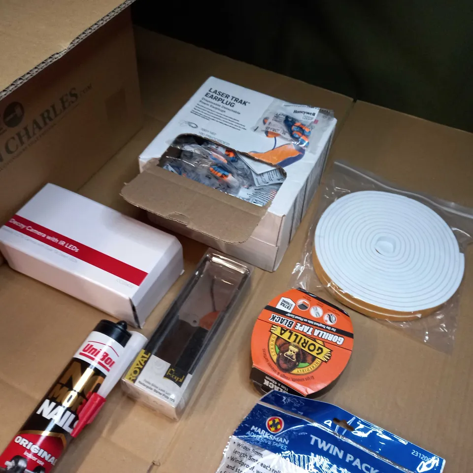 LOT OF APPROX 20 ASSORTED HOUSEHOL/DIY RELATED ITEMS TO INCLUDE: PACKAGED LASER TRAK EARPLUGS, GORILLA TAPE, FOAM WEATHER STIP