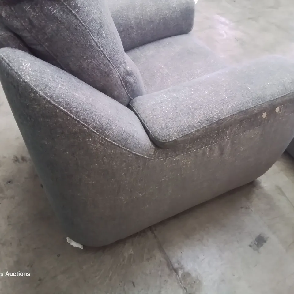 QUALITY ITALUAN DESIGNER & MANUFACTURED PARMA POWER RECLINING EASY CHAIR CARMARGE GREY FABRIC 