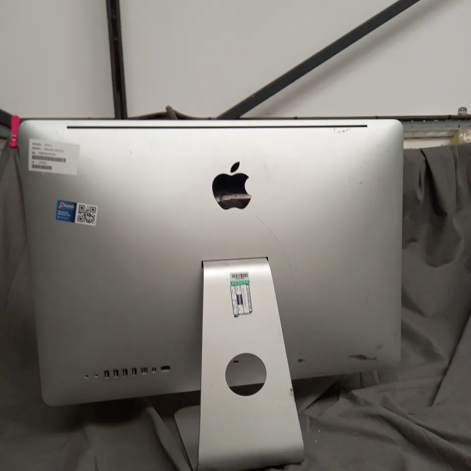 APPLE IMAC (A1311 LATE 2009)	CORE 2 DUO E7600 3.06GHZ	21 INCH