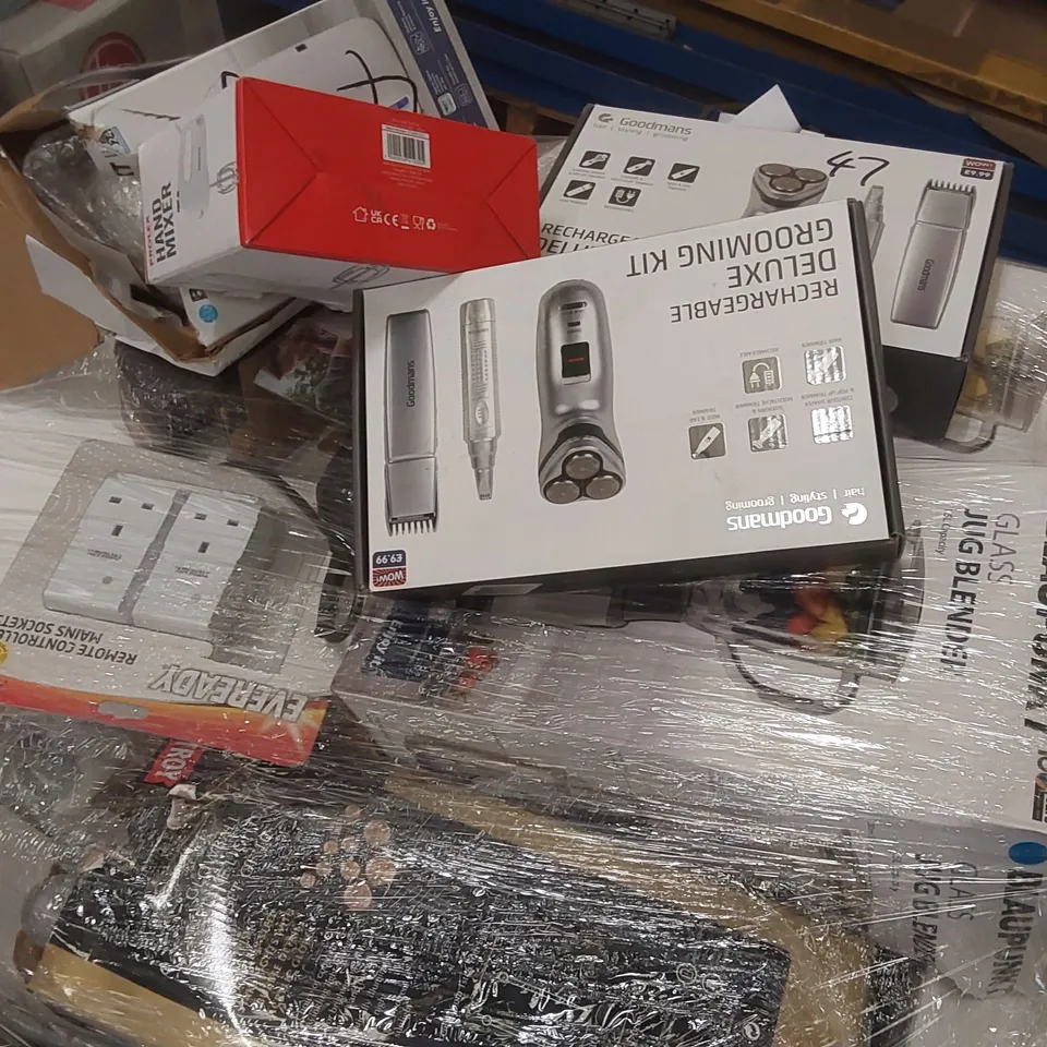 PALLET CONTAINING A LARGE ASSORTMENT OF UNCHECKED ELECTRICAL PRODUCTS INCLUDING: DAB DIGITAL/FM RADIOS, GROOMING KITS, GLASS JUG BLENDER, LIGHTS, GAMING HEADSET, SMART WATCH ECT
