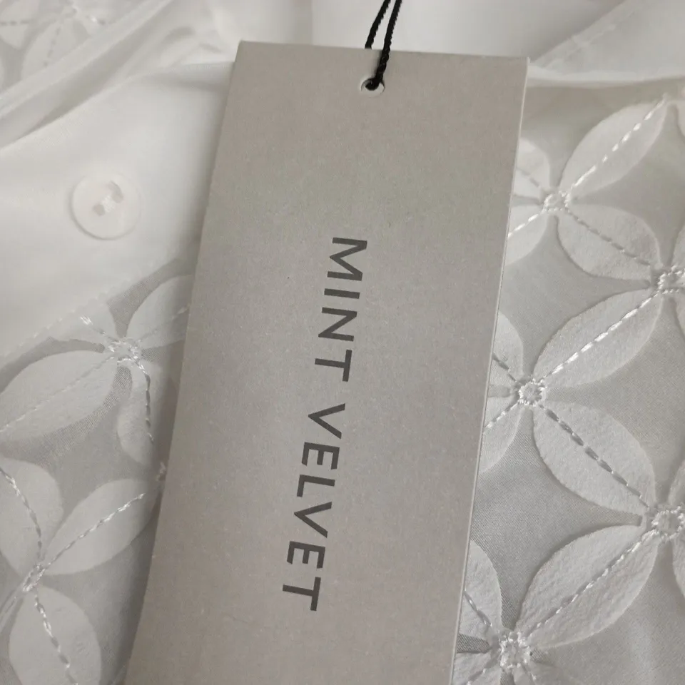 MINT VELVET IVORY DISC DETAIL SHIRT – SIZE M