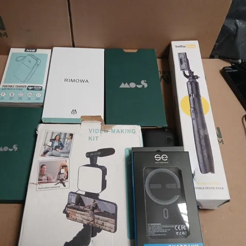 PHOTOGRAPHY & VIDEO ACCESSORIES BUNDLE – VIDEO MAKING KIT, SELFIE STICK & BOXES