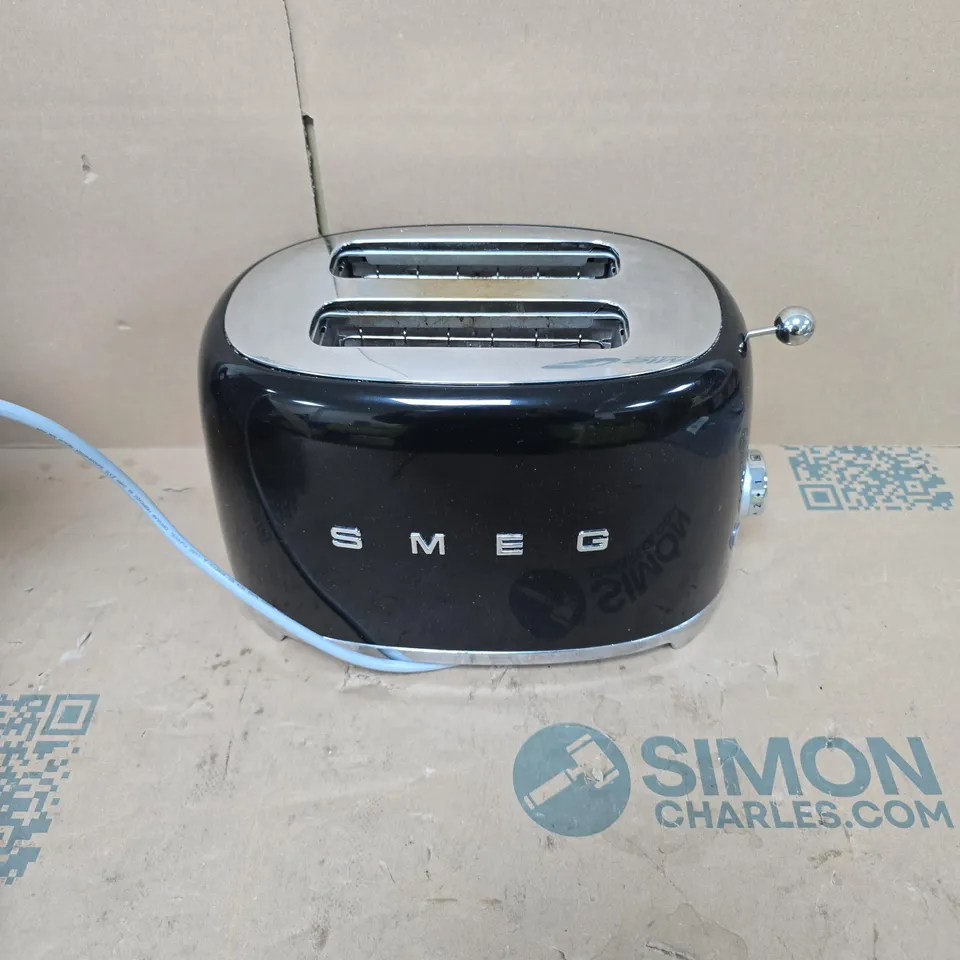 BOXED SMEG 50'S STYLE ELECTRIC TOASTER IN BLACK