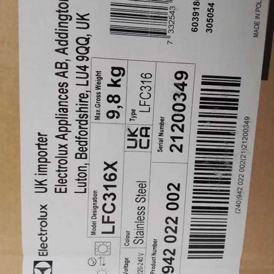 ELECTROLUX 60cm CHIMNEY HOOD STAINLESS STEEL Model LFC316X RRP £225