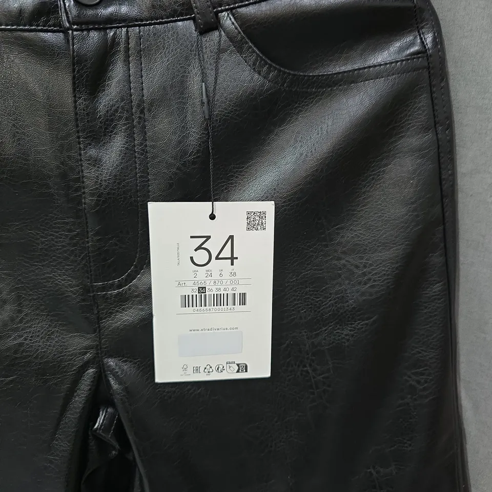 STRADIVARIUS BLACK LEATHER-LOOK TROUSERS, UK 6 (EU 34)
