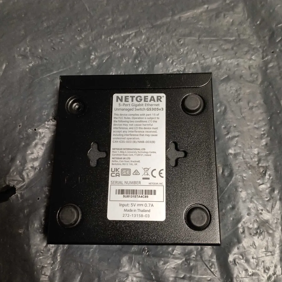 NETGEAR GS305V3 5-PORT GIGABIT ETHERNET UNMANAGED SWITCH
