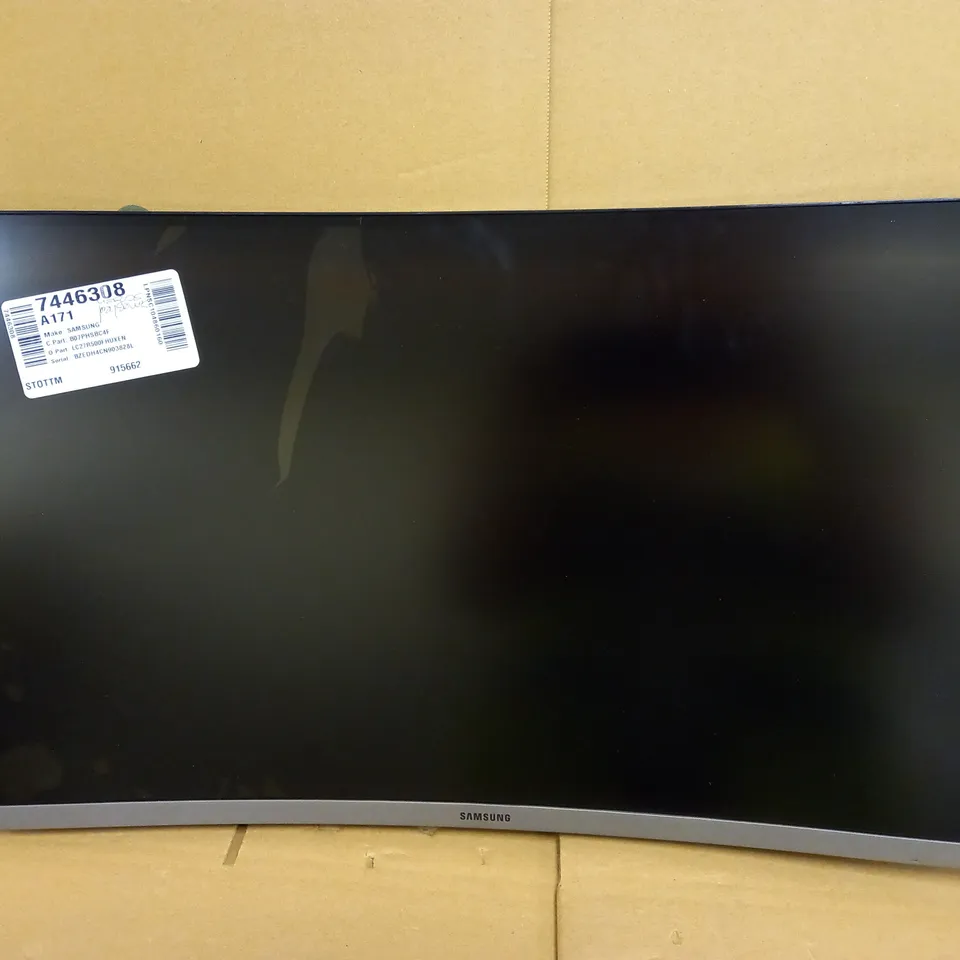 SAMSUNG LC27R500FHUXEN 27" CURVED MONITOR