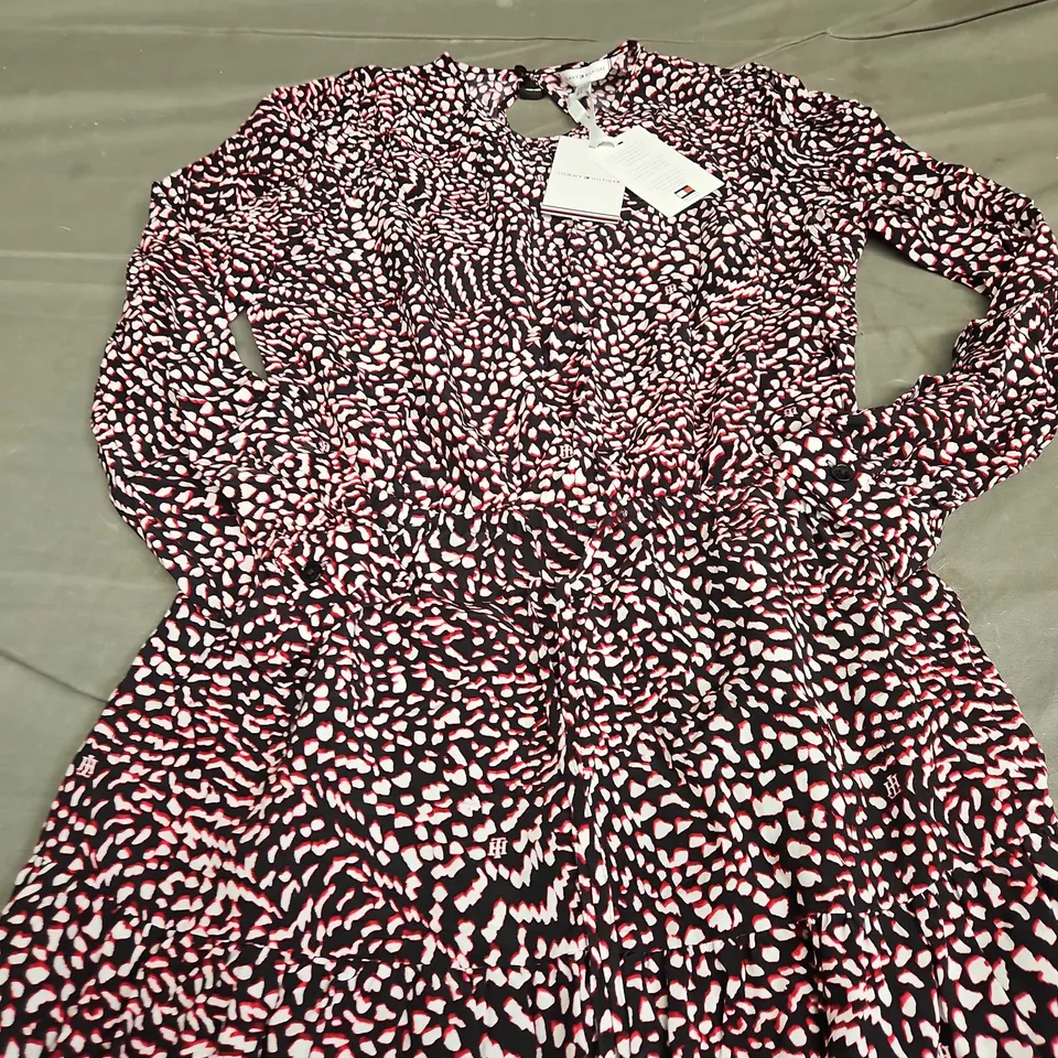 TOMMY HILFIGER VISCOSE KNEE DRESS - SIZE 36