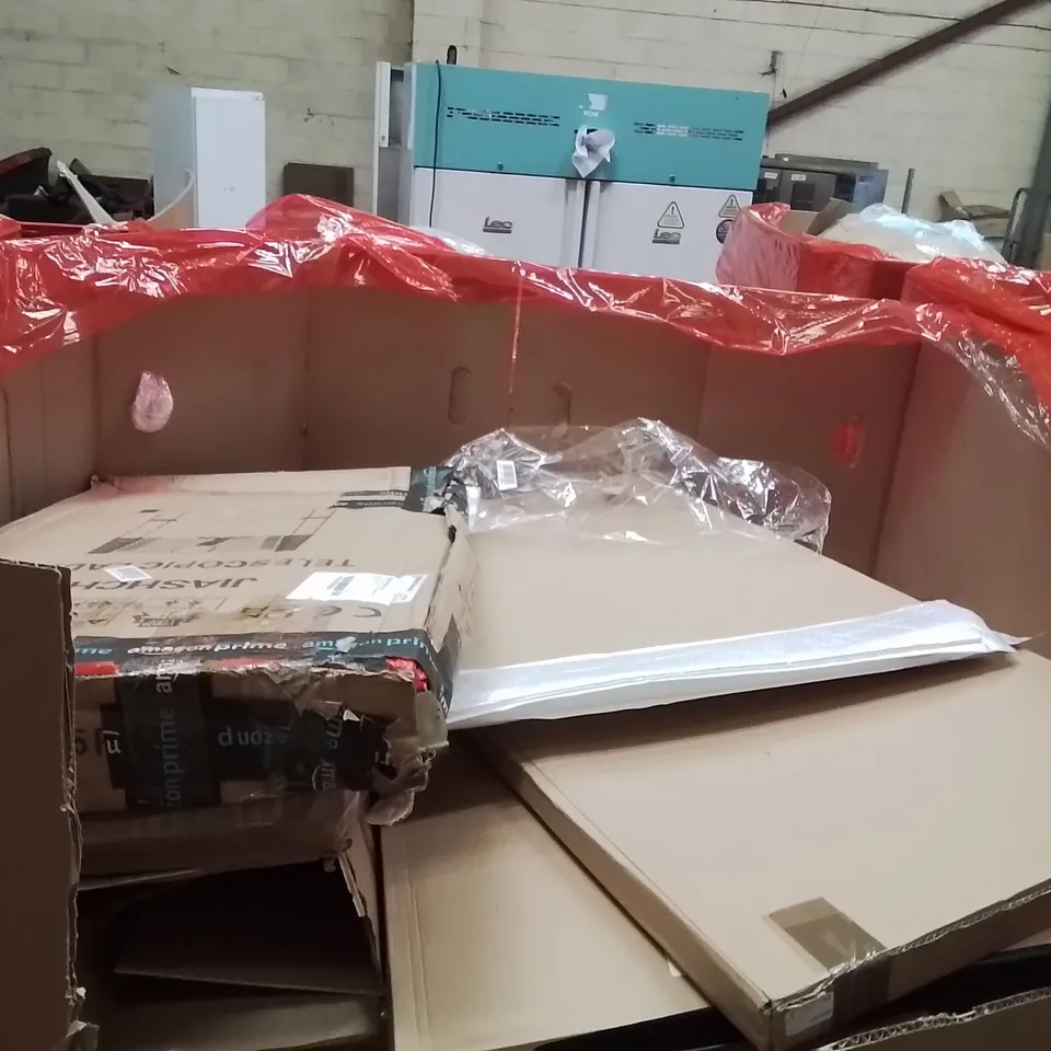 PALLET OF ASSORTED HOUSEHOLD GOODS AND PRODUCTS TO INCLUDE;LADDER,SHEARS,RETRACTABLE SAFETY GATE 