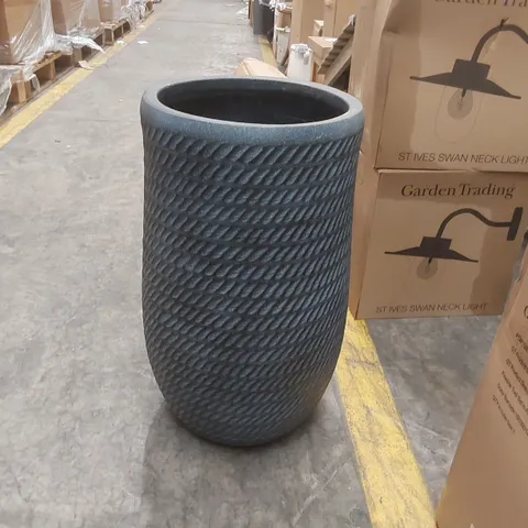 TALL FIBRE CLAY PLANTER